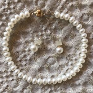 Small Faux Pearl Bracelet and Earrings Set